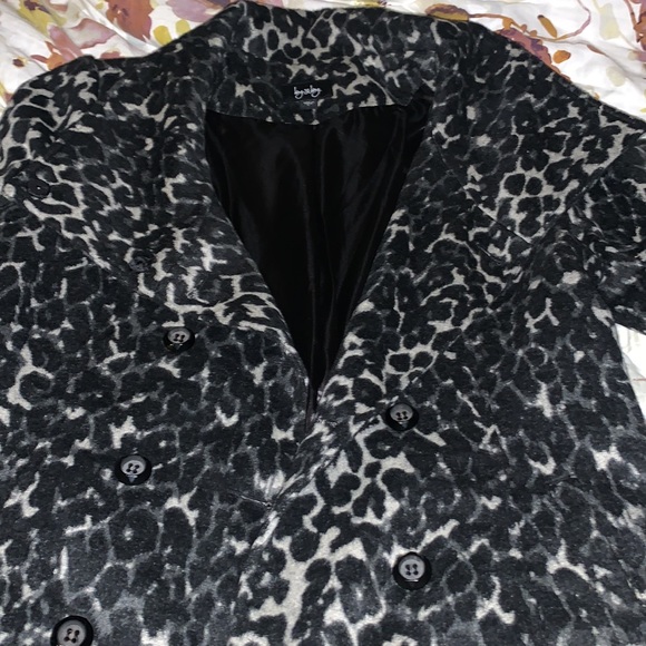 by & by Women’s Wool Coat - Picture 3 of 4